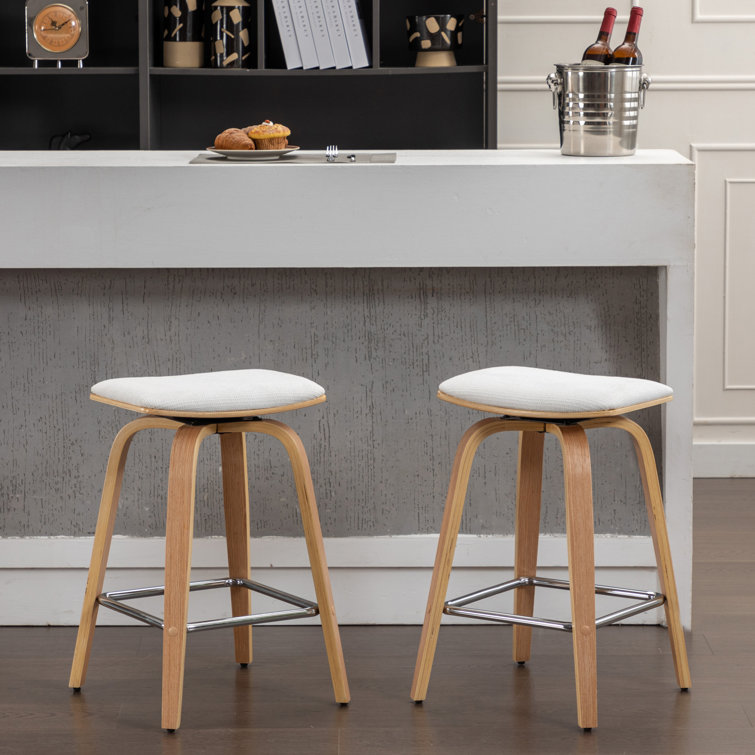 Swivel 23.3 Counter Stool